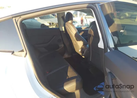 2022 Tesla Model Y Long Range Dual Motor All-Wheel Drive из США, поврежденный, VIN 7SAYGDEE1NF554945